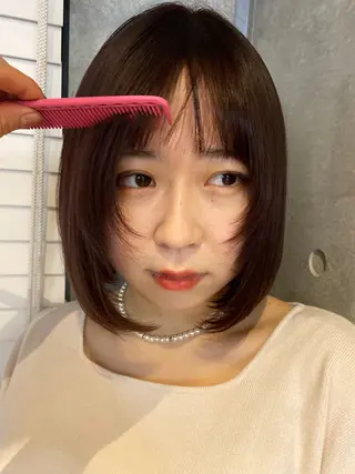 ショート カラー 室谷 侑奈のヘアスタイル