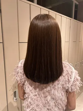 セミロング ここな Un amiのヘアスタイル