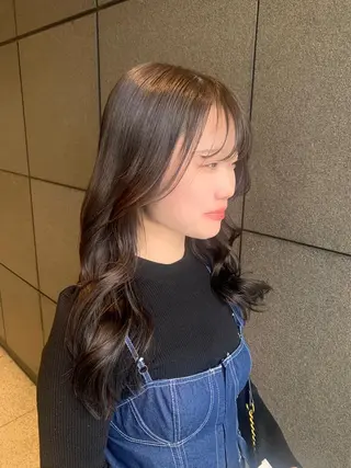 ロング カラー SALOWIN    銀座RAY 2所属・yamashika honokaのヘアスタイル