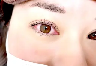 マツエク・マツパ さっちゃんのまつげ屋さん所属・まつげとまゆげ屋さん SAKIのマツエク・マツパデザイン