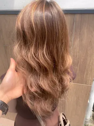 ミディアム カラー 💎エクステ専門店 BIZE梅田🇰🇷のヘアスタイル