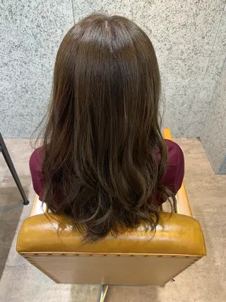 ロング カラー eyesburg W/est所属・ショート 村上のヘアスタイル