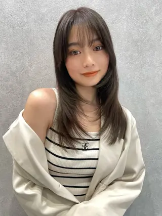ミディアム カラー 🇰🇷韓国ヘア★ 副店長.쿠리타⭐︎のヘアスタイル