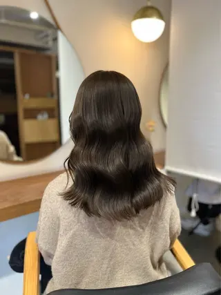 ミディアム 塩川ももこ/ 縮毛矯正/ヘアセットのヘアスタイル