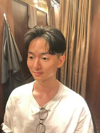 メンズ ヒロ銀座 川崎店所属・ヒロ銀座川崎 志田健介のヘアスタイル