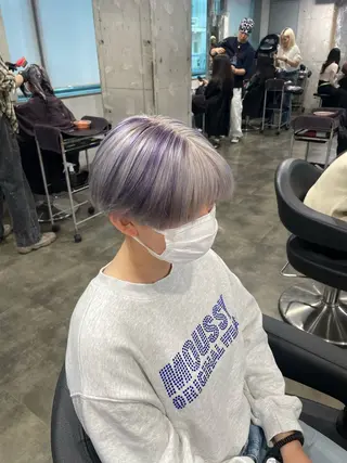 ショート カラー ハイトーン 横浜💞ミオのヘアスタイル