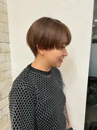 ショート カコ/レイヤーカット ヘアアレンジのヘアスタイル