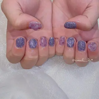 ネイル 𝘙𝘪𝘰𝘯𝘢 ...🕯🤍のネイルデザイン