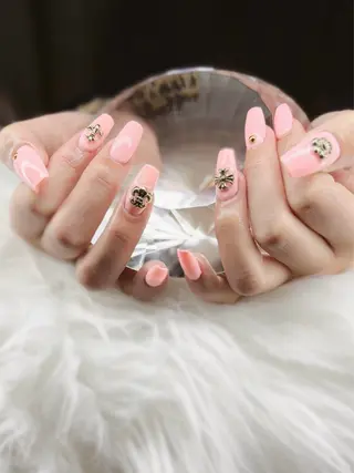 ネイル s. aiのネイルデザイン