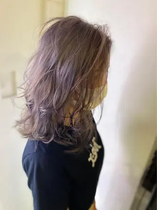 ミディアム カラー 中川 湖稀のヘアスタイル