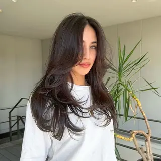 ロング カラー uno pulir【ウノプリール】西梅田ハービスプラザ店所属・レイヤーモデル募集/ 梅田美容室のヘアスタイル
