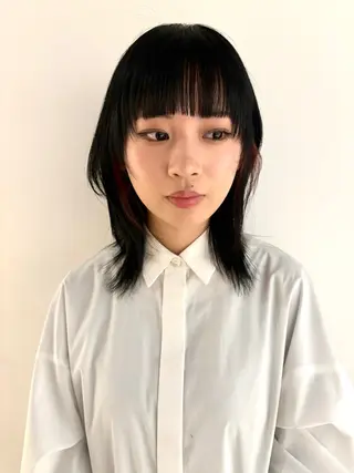 ミディアム カラー やまもと さえのヘアスタイル