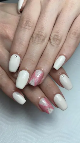 ネイル Munail サロン所属・むねいる nail salonのネイルデザイン