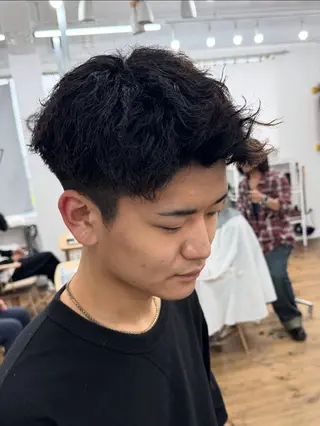 ショート パーマ メンズ メンズ特化サロン ユウヘイのヘアスタイル