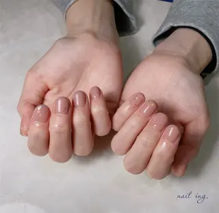 ネイル ｉｎｇ .のネイルデザイン