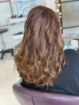 ロング インナーカラー /ヘアメ じゅんのヘアスタイル