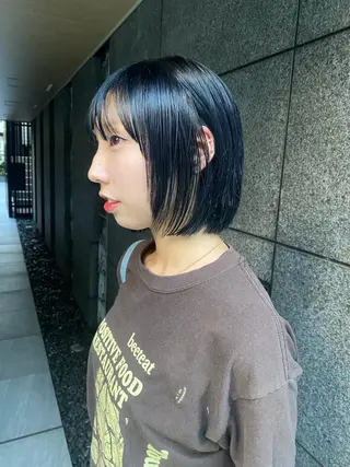 ショート 室谷 侑奈のヘアスタイル