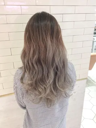 セミロング カラー レイヤーカット× 髪質改善たもりのヘアスタイル