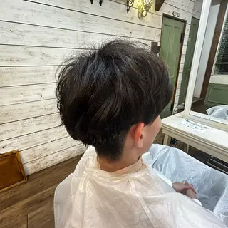 パーマ メンズ 小森田　果怜 縮毛矯正、カラーのヘアスタイル