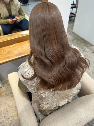 カラー ニシノ フウカのヘアスタイル