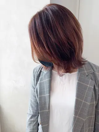 ミディアム Pēji所属・松村 総のヘアスタイル