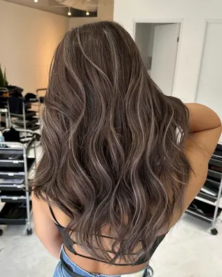 セミロング 💖韓国風💖 レイヤー/LISAのヘアスタイル