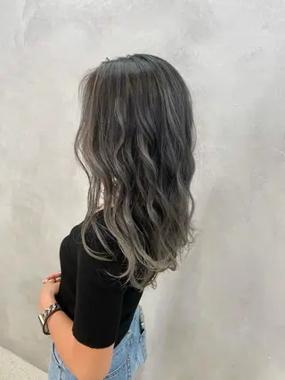セミロング カラー 1日1名限定価格✂️ 髪質改善サロン代表谷のヘアスタイル