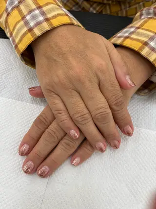 ネイル 三宅 史織のネイルデザイン