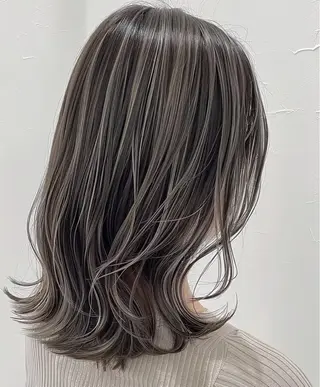 カラー ハイライトカラー /YUIのヘアスタイル