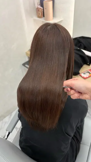 ロング youres hair 髪質改善トリートメント&ヘッドスパ新宿三丁目店所属・小林春月 /新宿美容師のヘアスタイル