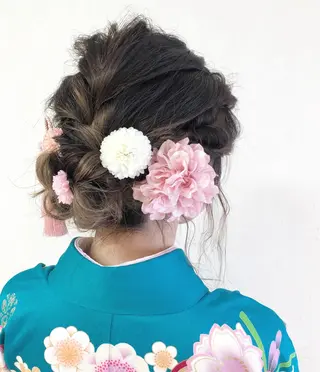 ロング ヘアアレンジ 透明感ハイライト◎ 伊藤夏海のヘアスタイル