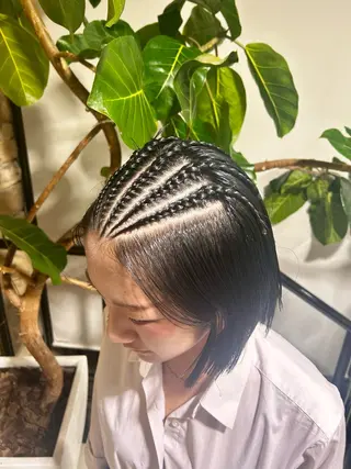 ショート airi🌺アレンジ &コーンロウ✨のヘアスタイル