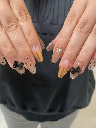 ミディアム LBnail.sae /おえかきネイルのネイルデザイン