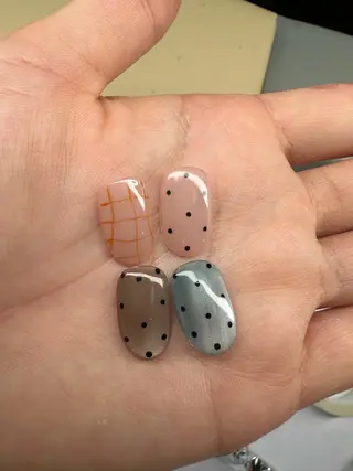 ネイル Sawa ︎︎𓂃⟡.·のネイルデザイン