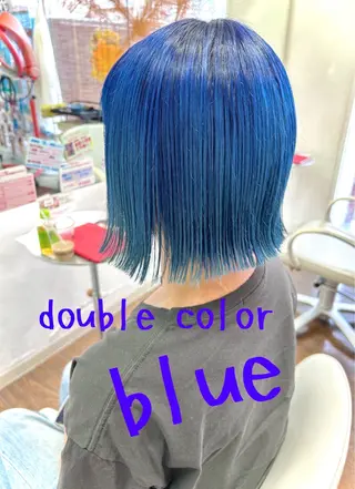 ショート カラー GLAD 萩原のヘアスタイル