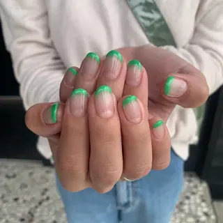 ネイル 中野 茅緩のネイルデザイン