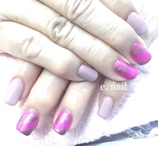ネイル e.nail所属・和賀井 恵理のネイルデザイン