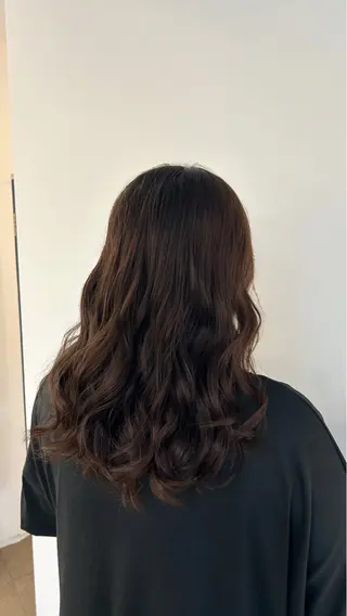 ロング 松井 詩織のヘアスタイル