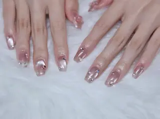 ネイル lisse所属・京免 もものネイルデザイン