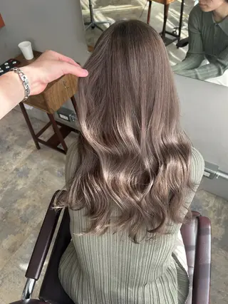 セミロング 寺下 璃桜のヘアスタイル