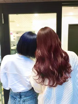 ロング カラー 横山 奈央のヘアスタイル