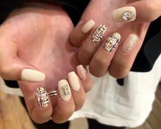 ネイル le'a moe KONAMIのネイルデザイン