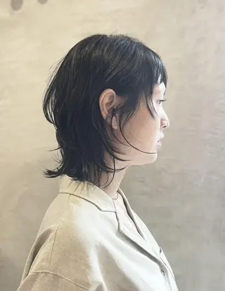 ミディアム ブリーチなし透明感 カラー✨横山 佳希のヘアスタイル