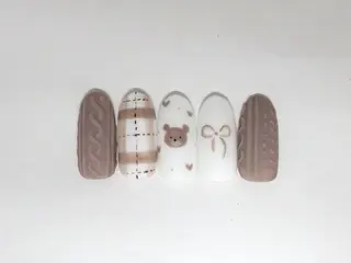 ネイル ティーエヌ 金山駅東口店のネイルデザイン