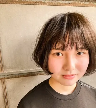 ショート カラー 艶髪/美髪 須内星良 せら🌺のヘアスタイル