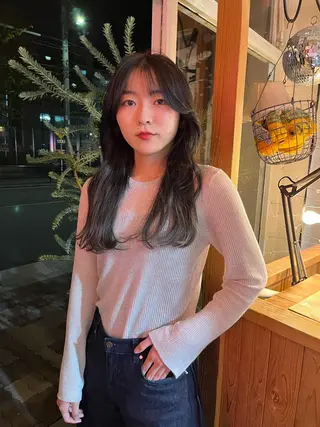 ロング iru所属・mi kiのヘアスタイル