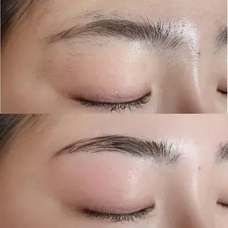 アイブロウ plume eyelashのネイルデザイン