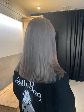 カラー Pia所属・青木 拓充のヘアスタイル