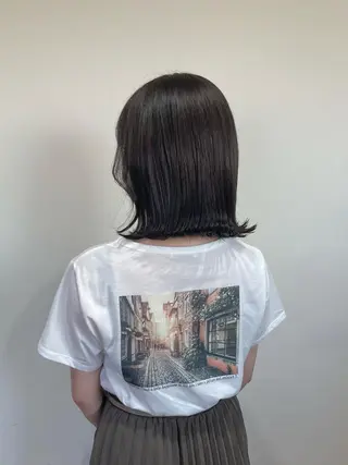 ミディアム 梅山 美侑のヘアスタイル