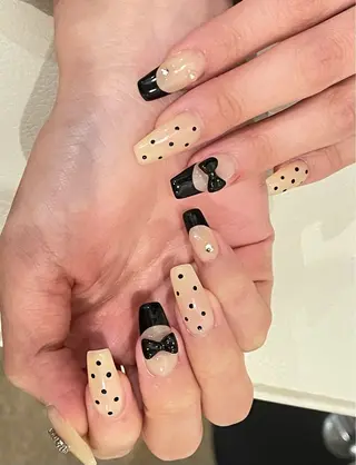 ネイル H&B 楊のネイルデザイン